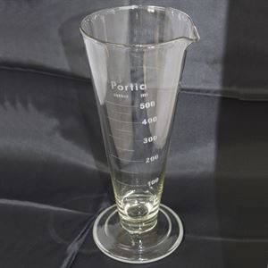 Measuring Cylinder Glass 500ml AHP0341 v4